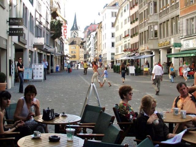ציריך Pedestrian Area Close To Bahnhofstrasse מראה חיצוני תמונה